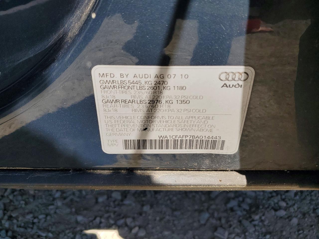 2011 Audi Q5 Premium Blue vin: WA1CFAFP7BA014443