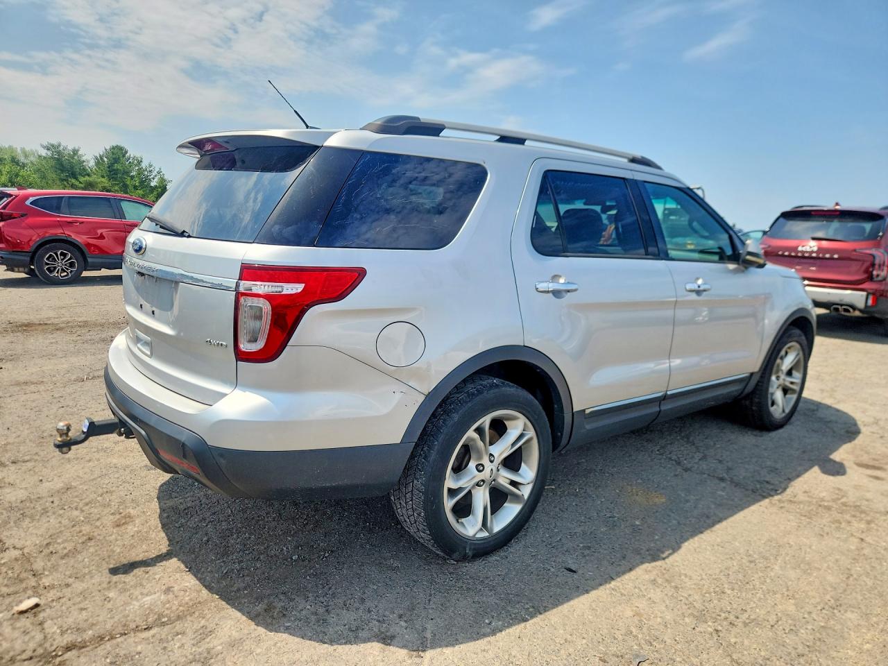 2012 Ford Explorer Limited Серебряный vin: 1FMHK8F81CGA07023