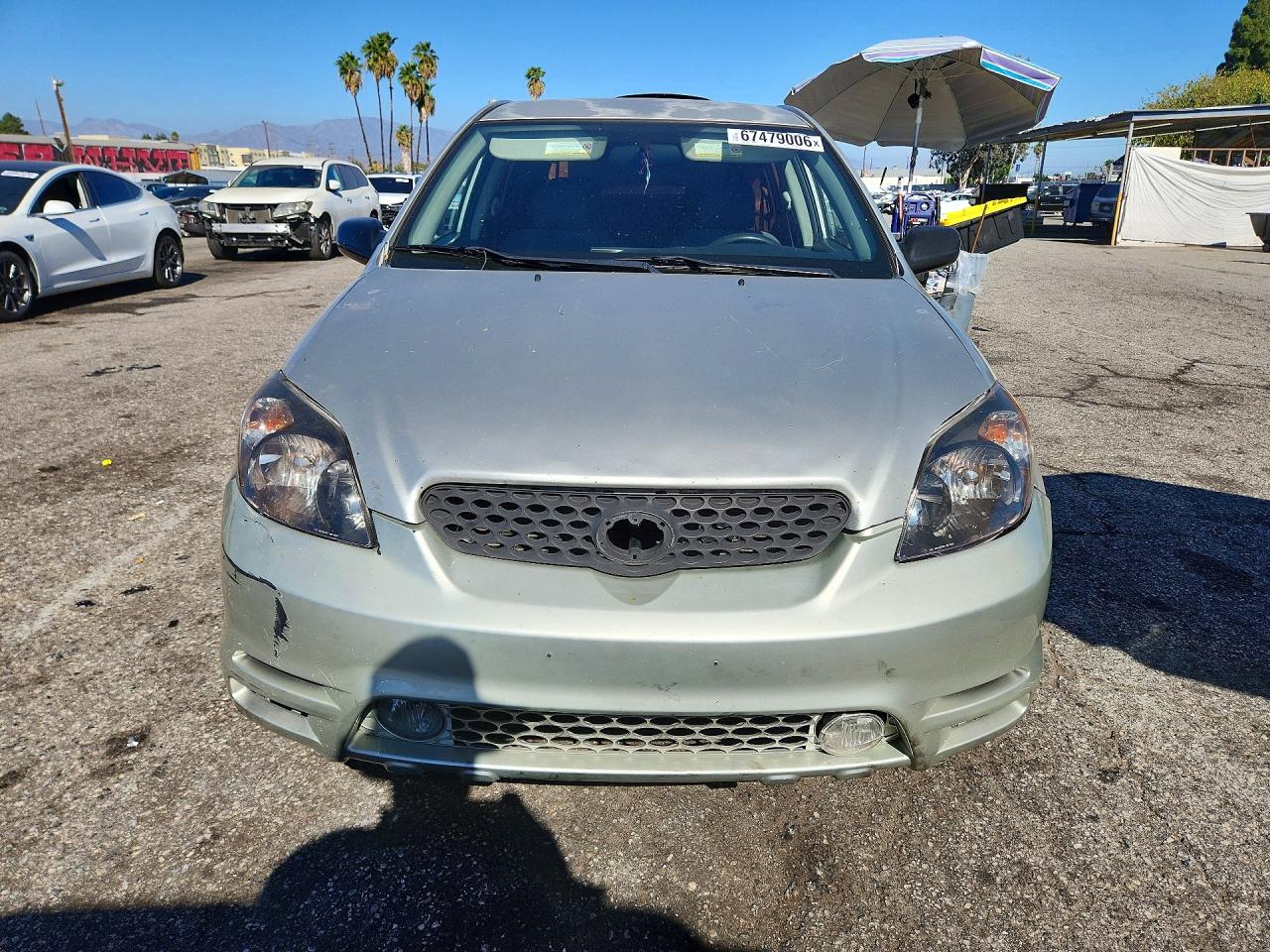 2004 Toyota Matrix Base Серебряный vin: 2T1KR32EX4C217754