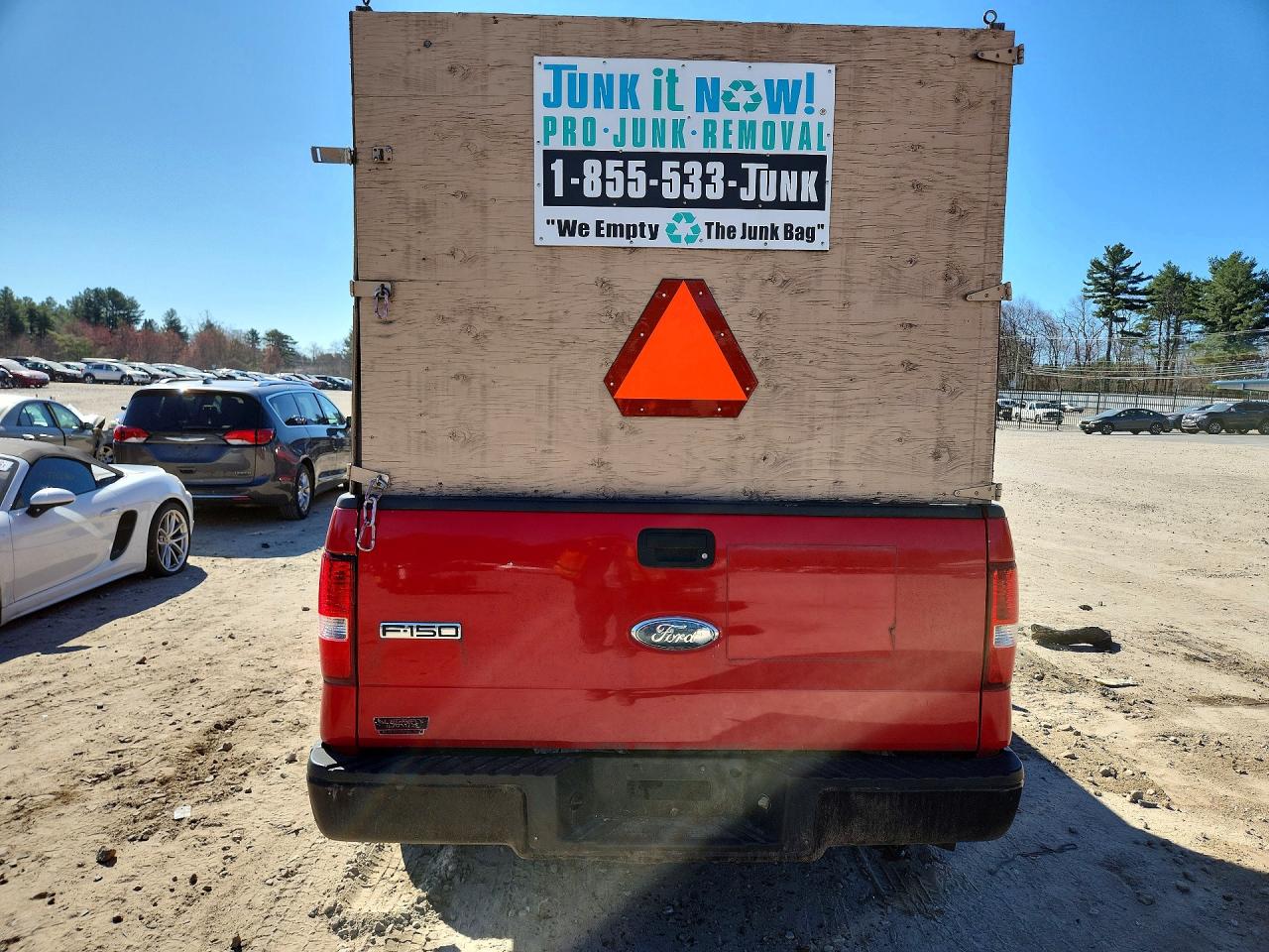 2007 Ford F150 Red vin: 1FTRF12207NA25536