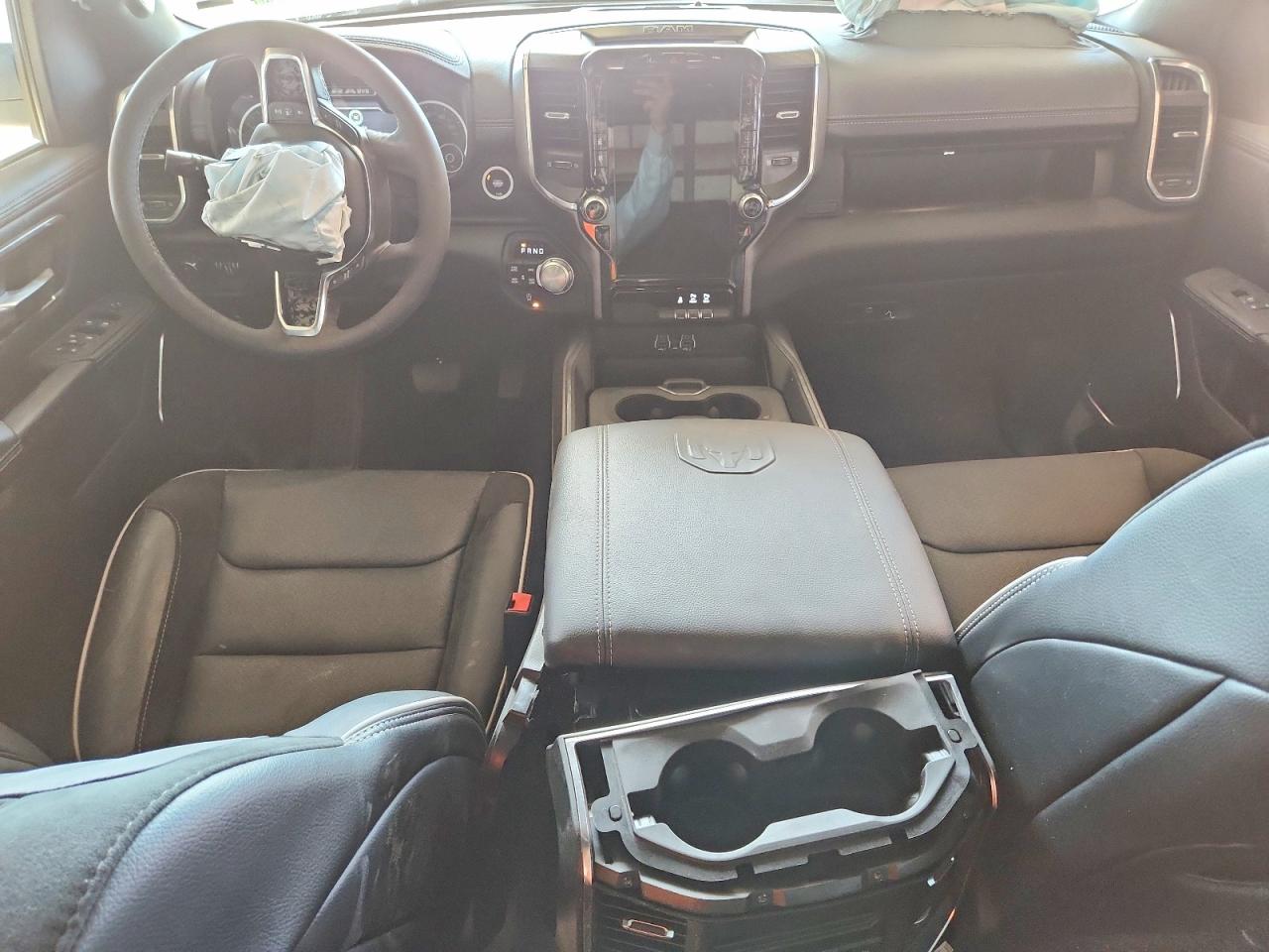 2026 Ram 1500 Laramie White vin: 3C6SRFJP4T4177267