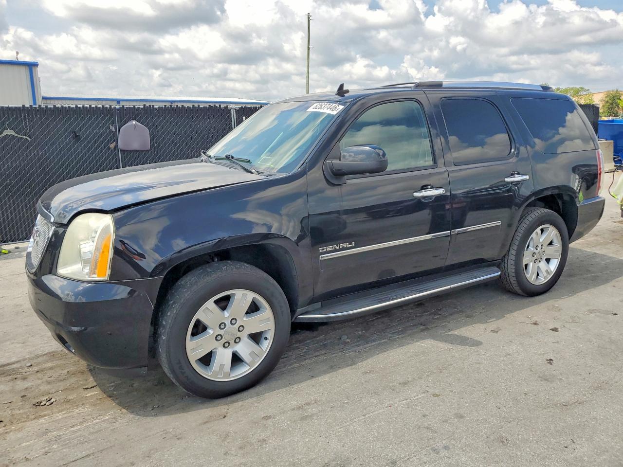 2012 Gmc Yukon Denali Black vin: 1GKS2EEF2CR186612