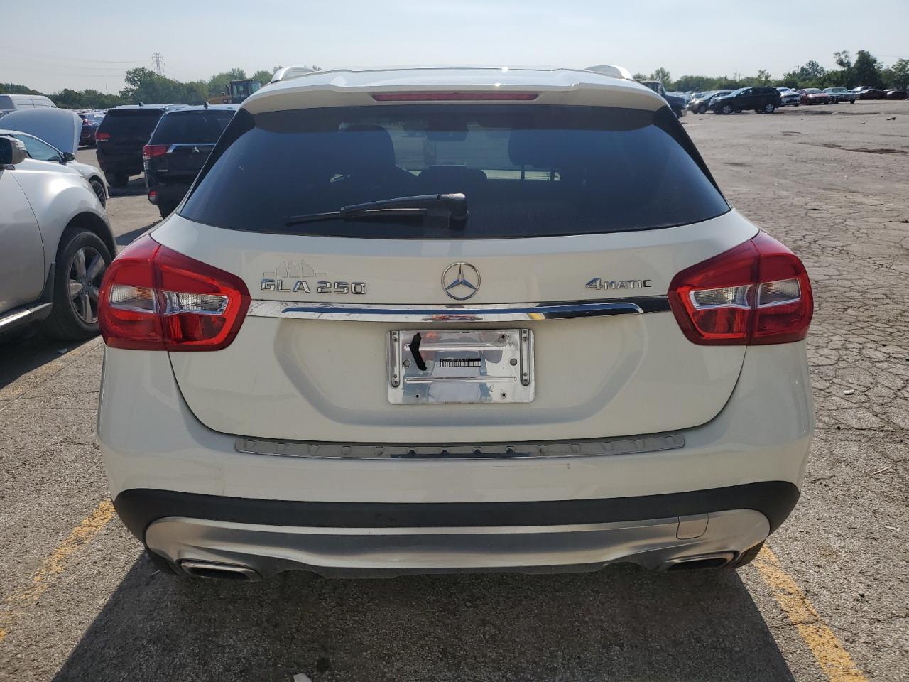 2016 Mercedes-benz Gla 250 4matic Белый vin: WDCTG4GB7GJ234139
