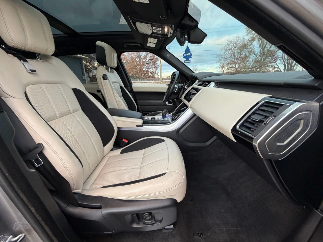 2020 Land Rover Range Rover Sport P525 Hse Gray vin: SALWR2SE3LA728374