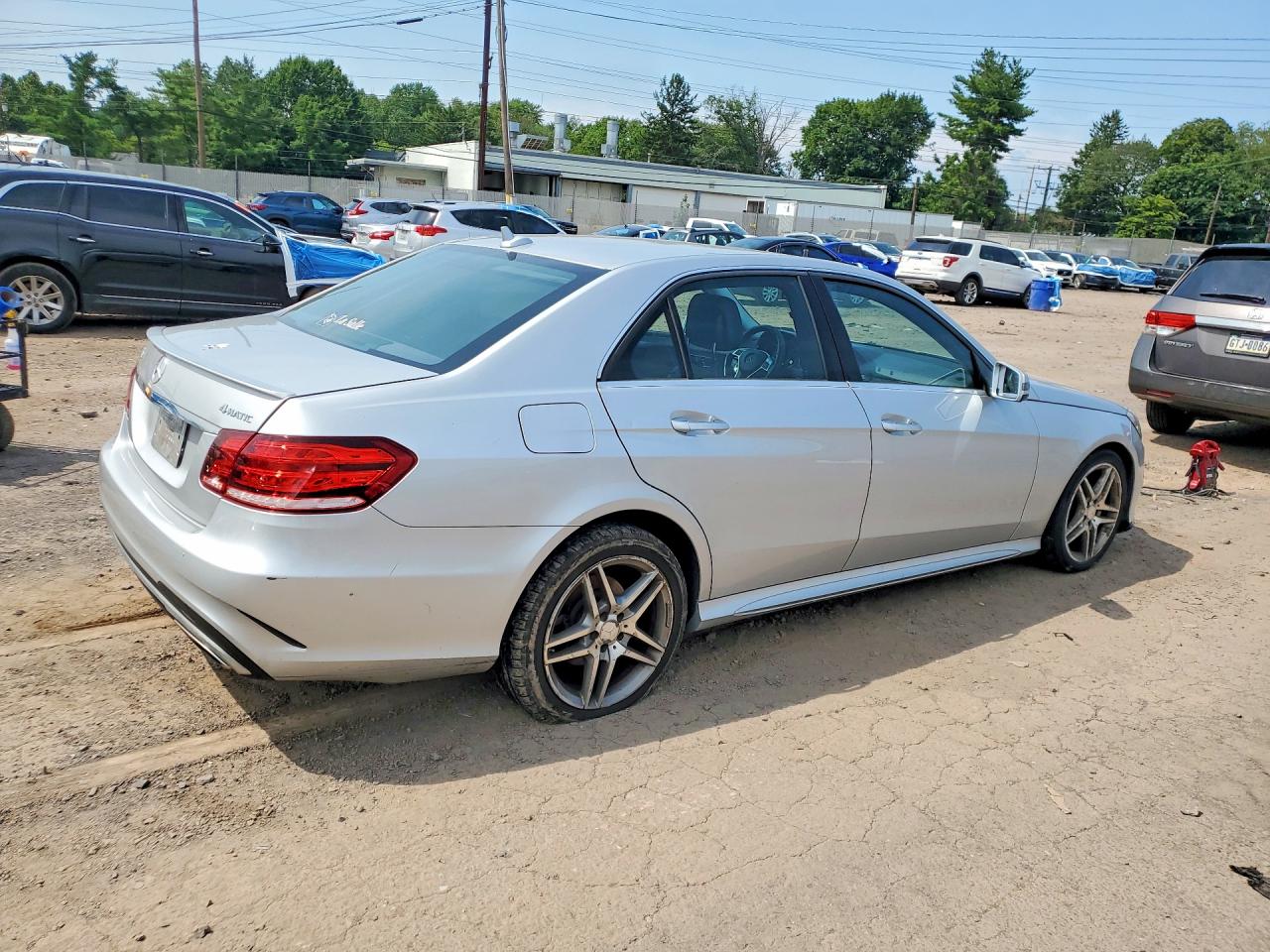 2014 Mercedes-benz E 350 4matic Серебряный vin: WDDHF8JB2EA919599