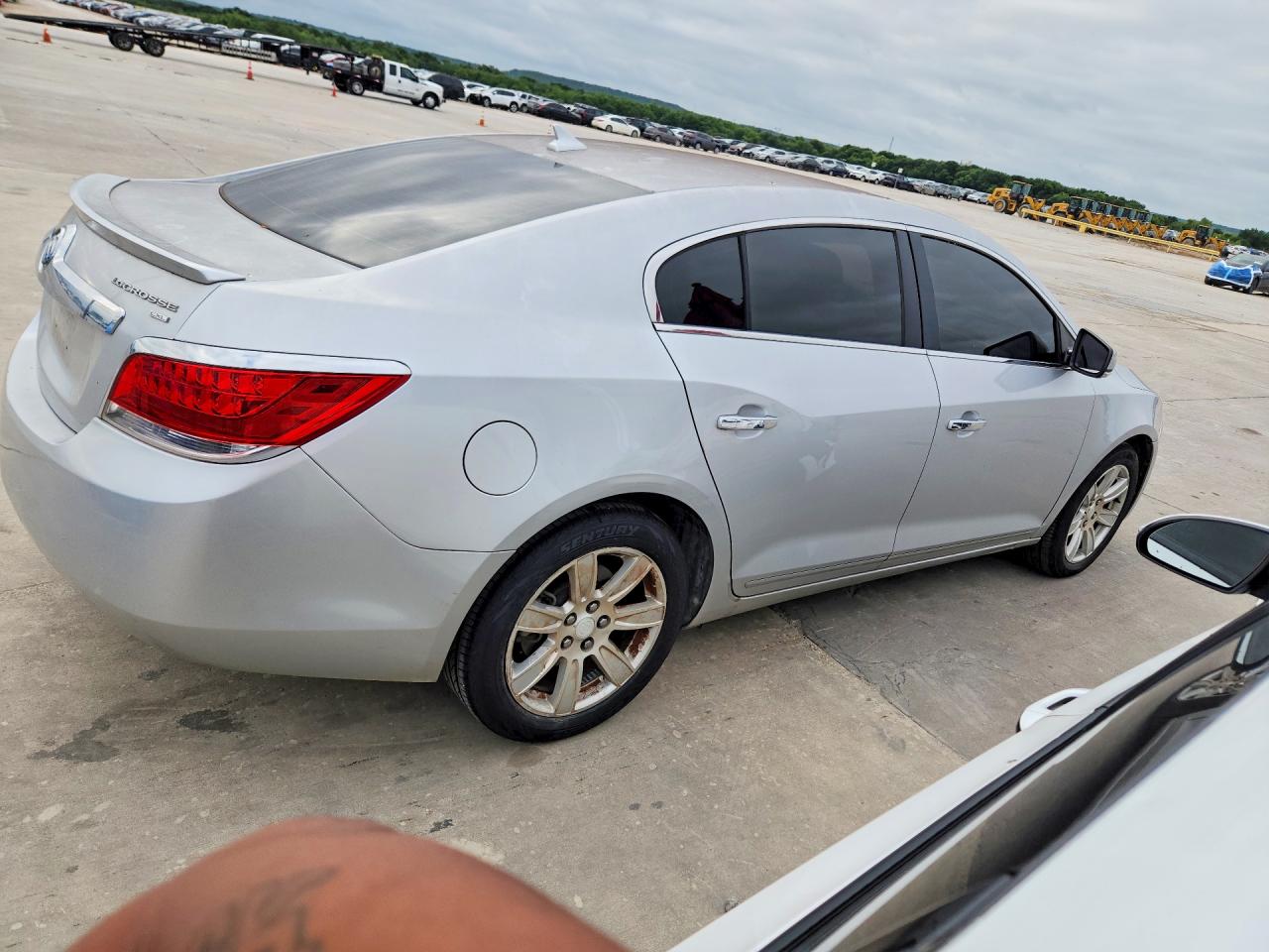 2011 Buick Lacrosse Cxl Silver vin: 1G4GC5EC1BF161779