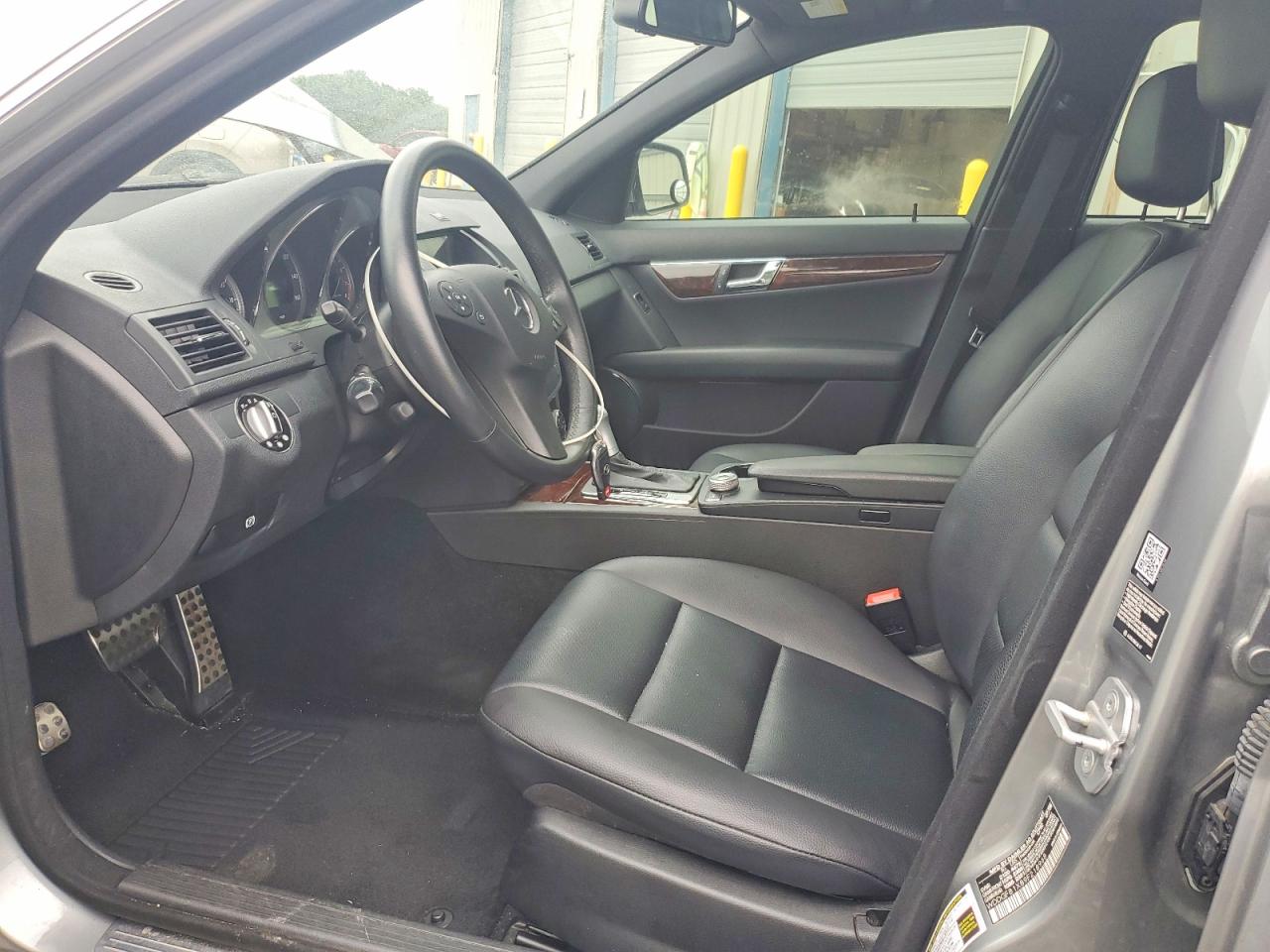 2009 Mercedes-benz C 300 4matic Silver vin: WDDGF81X89F218968