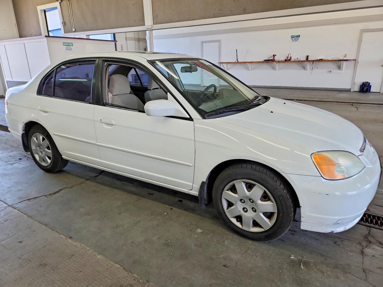 2002 Honda Civic Ex White vin: 2HGES26712H590421