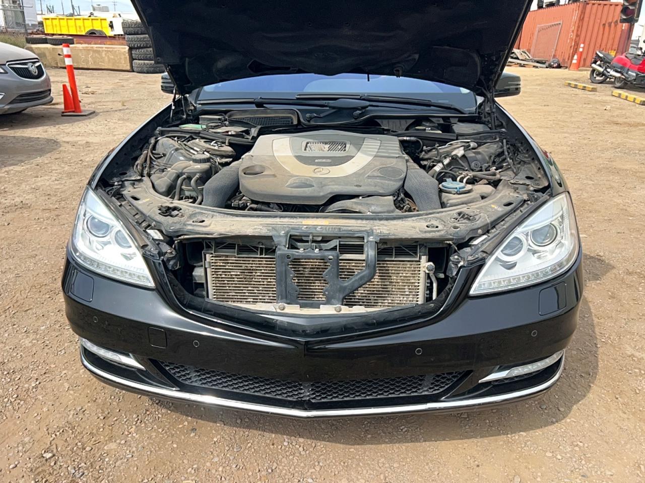 2010 Mercedes-benz S 550 4matic Black vin: WDDNG8GB3AA343488