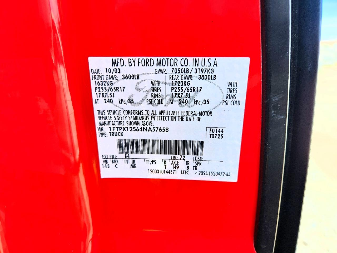 2004 Ford F150 Red vin: 1FTPX12564NA57658