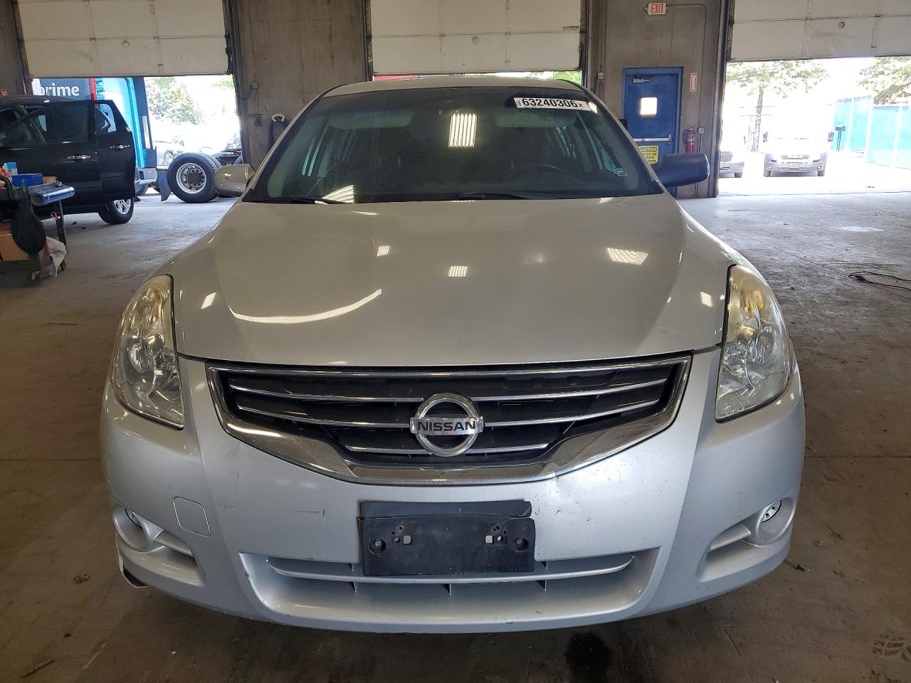 2010 Nissan Altima 2.5 Silver vin: 1N4AL2APXAN454866