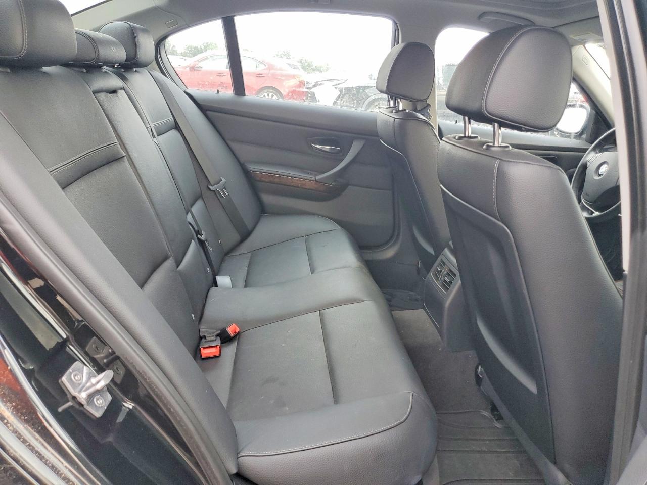 2011 Bmw 328 Xi Черный vin: WBAPK7C58BA972626