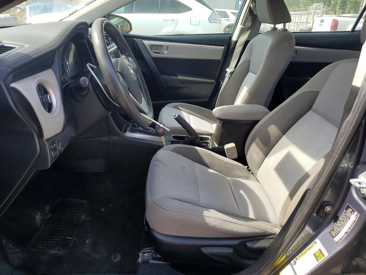 2017 Toyota Corolla Le Blue vin: 5YFBURHE8HP593769