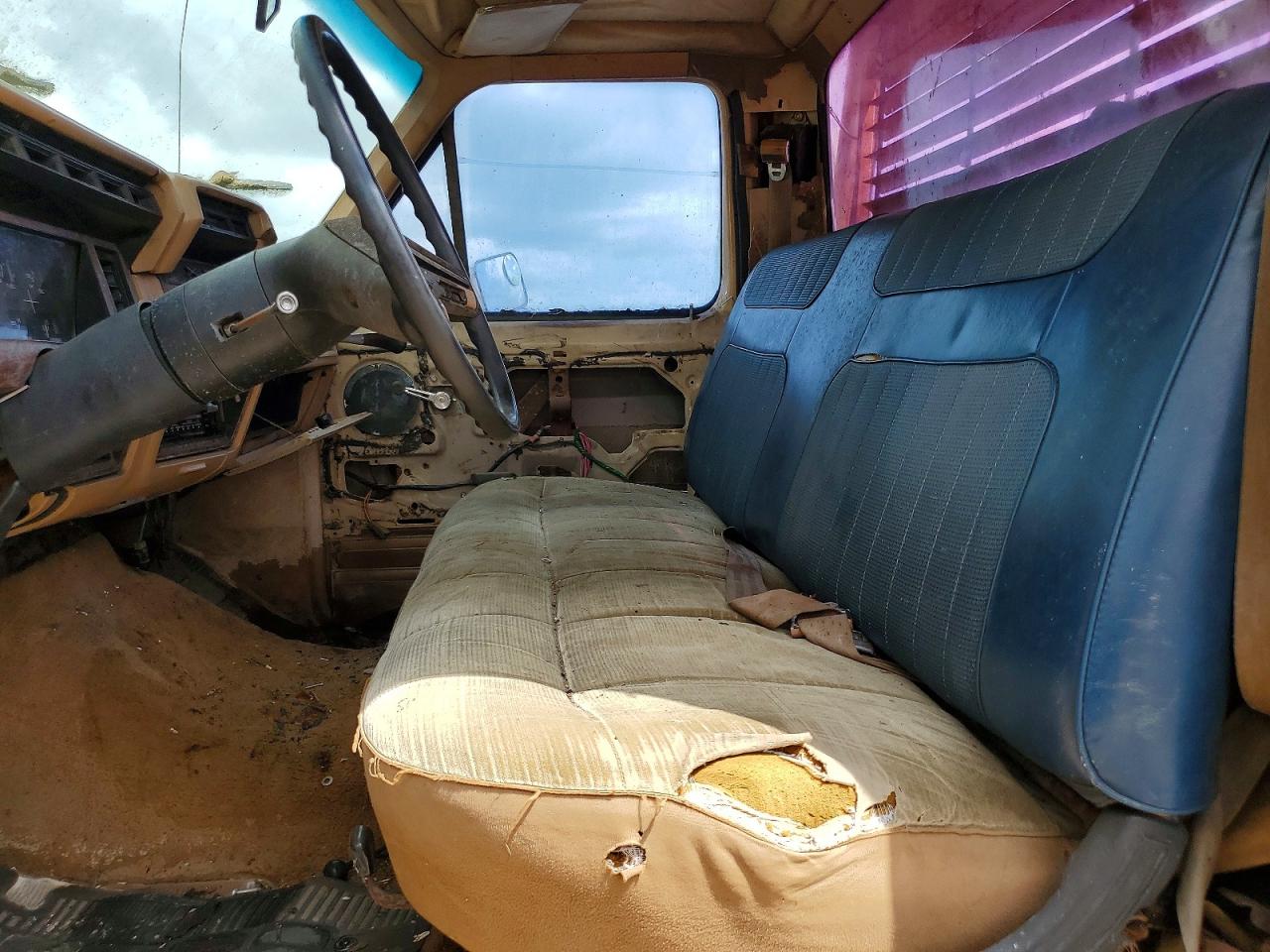 1985 Ford F150 Коричневый vin: 1FTCF15FXFPA46899