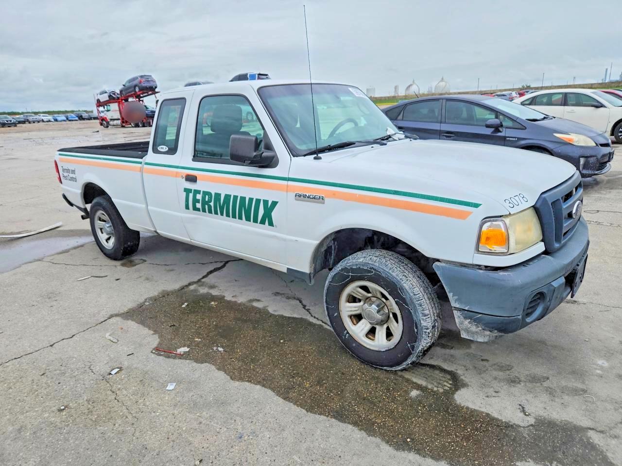 2011 Ford Ranger Super Cab Белый vin: 1FTKR1ED3BPB16285