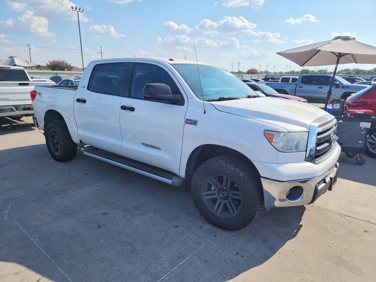 2012 Toyota Tundra Crewmax Sr5 Белый vin: 5TFDW5F17CX266690