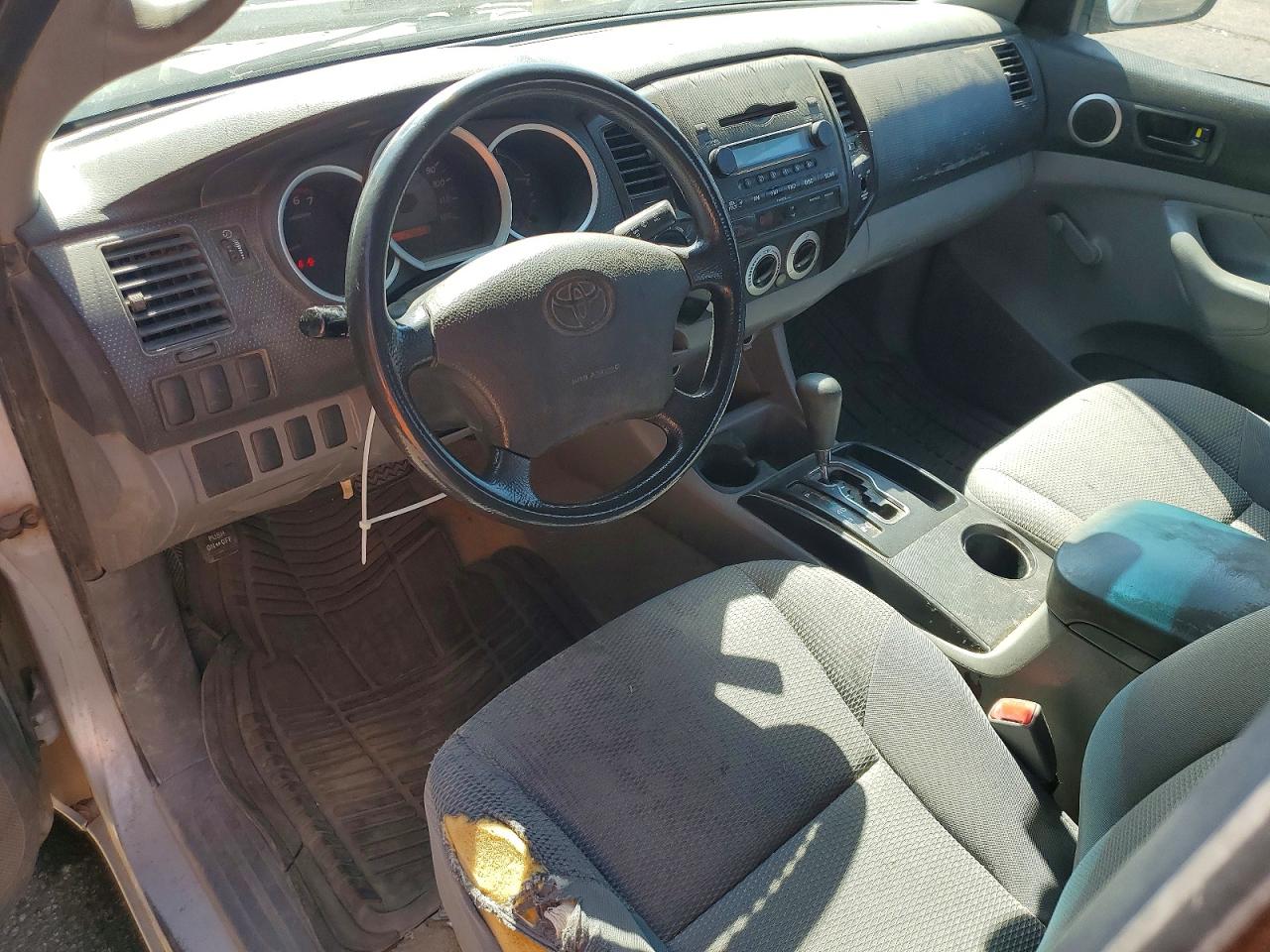2007 Toyota Tacoma V6 Silver vin: 5TEUU42N17Z455990