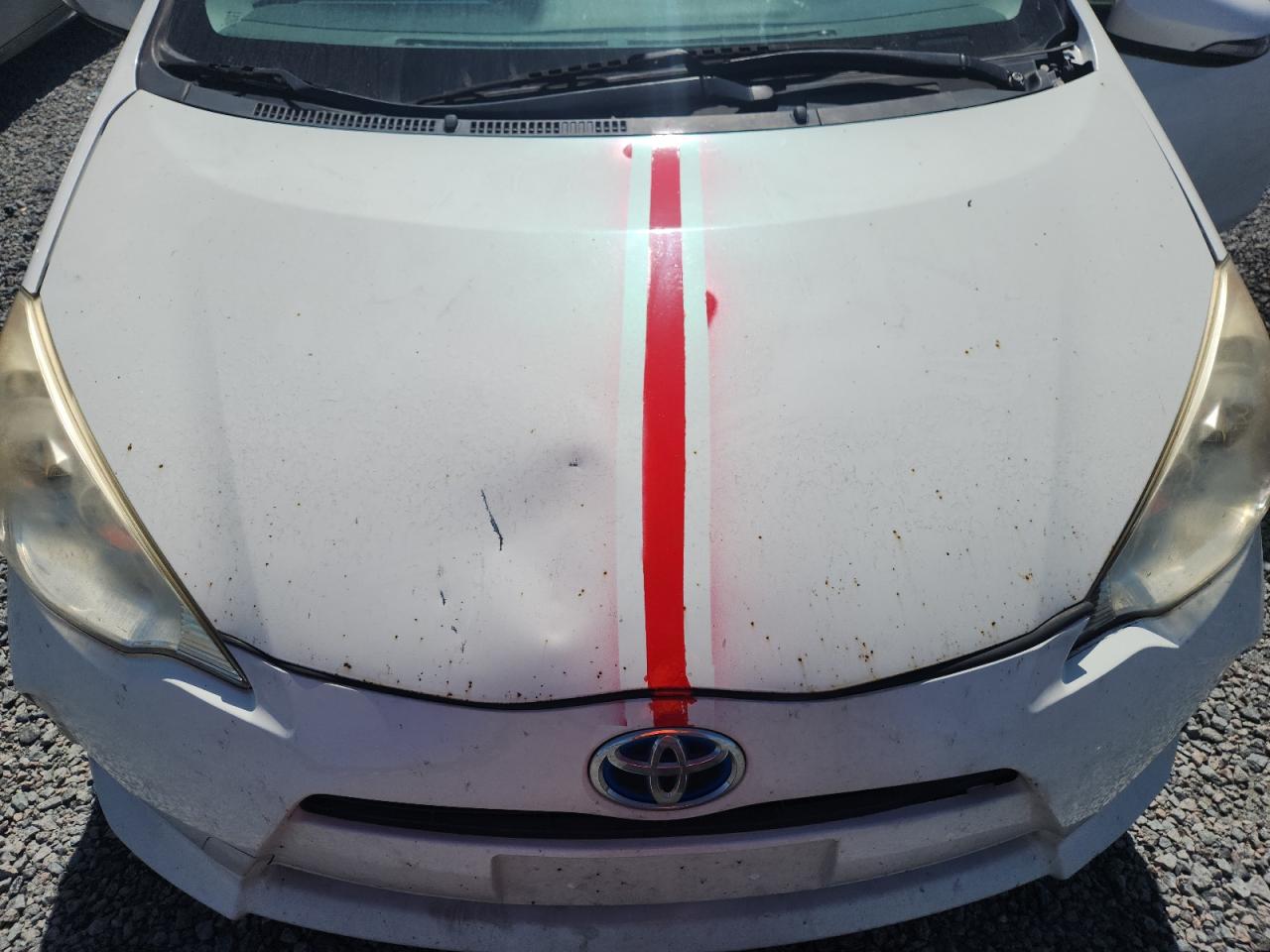 2014 Toyota Prius C Two White vin: JTDKDTB3XE1572717