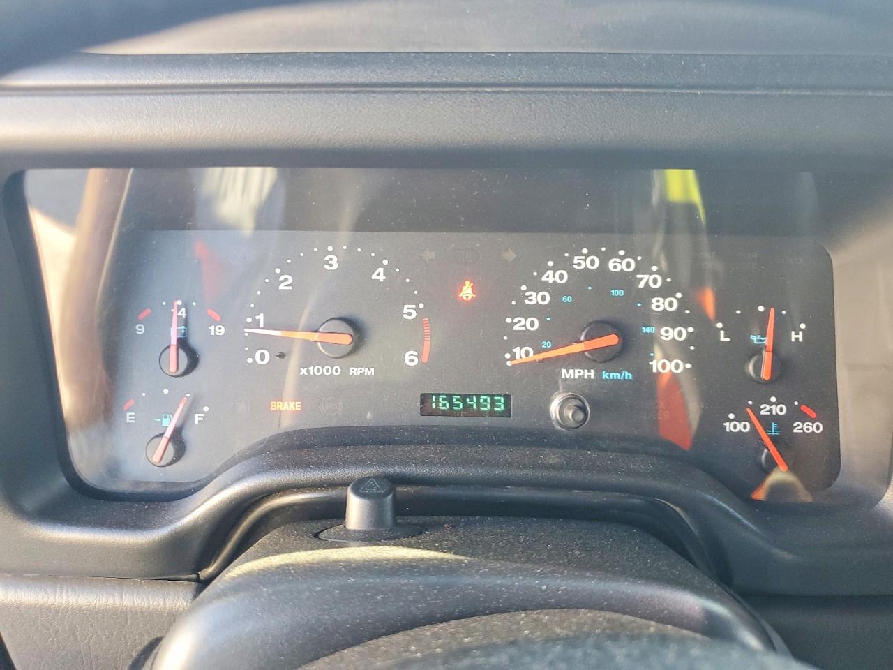 2004 Jeep Wrangler X Silver vin: 1J4FA39S24P797436
