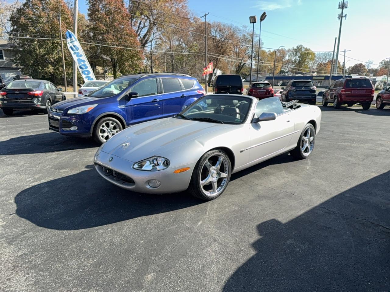 2002 Jaguar Xk8 Silver vin: SAJDA42C02NA24466