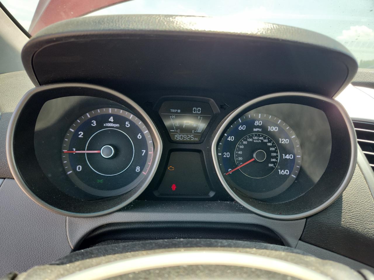 2014 Hyundai Elantra Se Burgundy vin: 5NPDH4AE2EH543081
