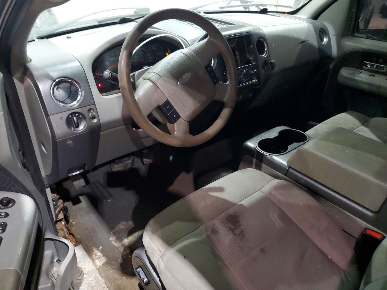 2007 Ford F150 Silver vin: 1FTPX14V27FA28122
