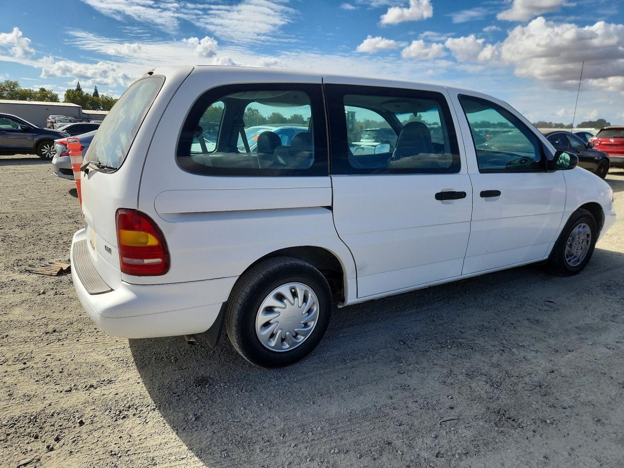 1998 Ford Windstar Wagon White vin: 2FMZA51U7WBD47427