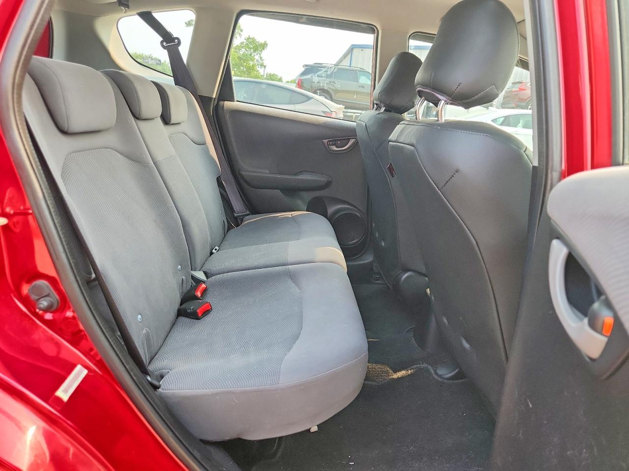 2009 Honda Fit Красный vin: JHMGE88289C000276