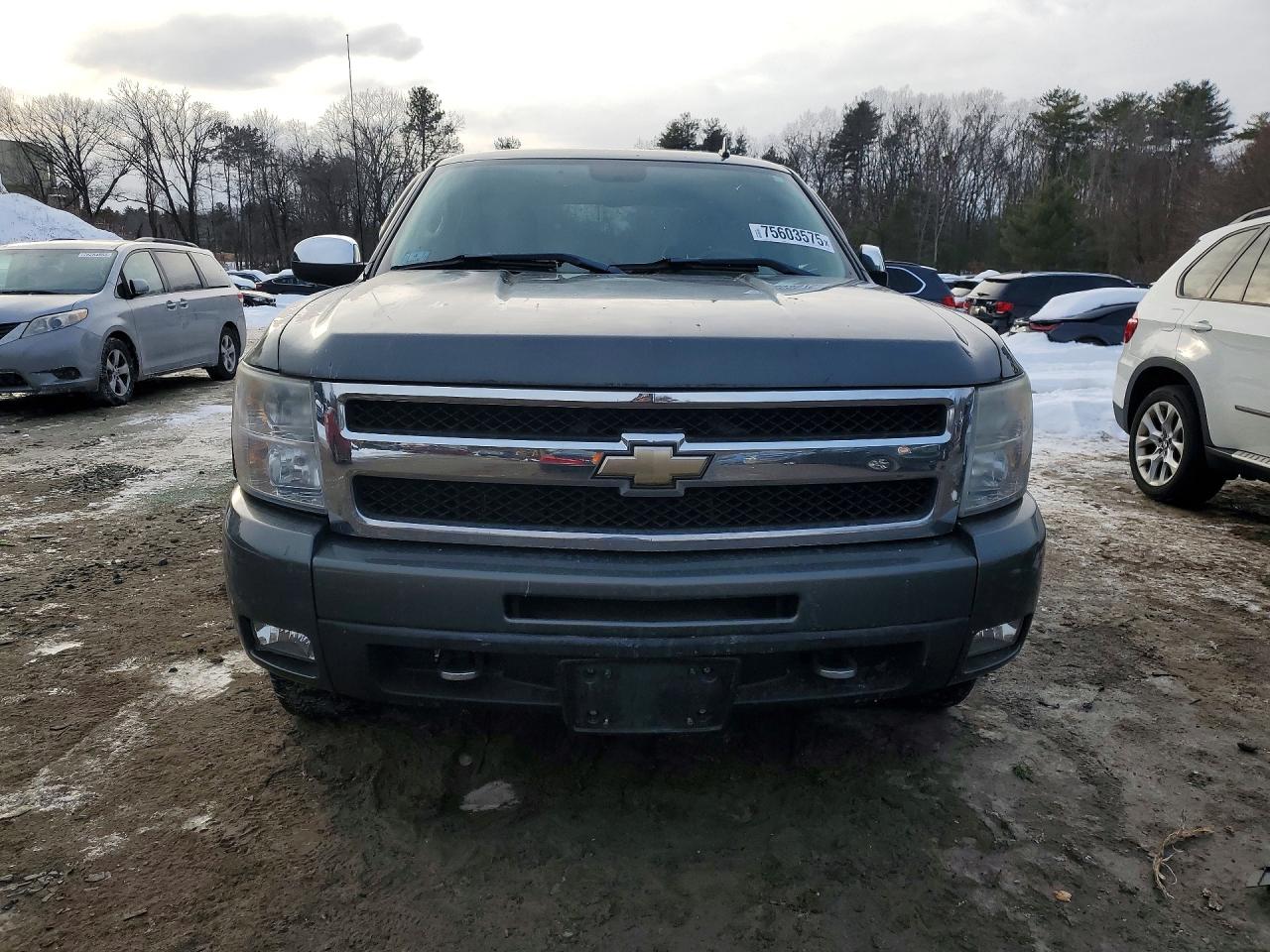 2011 Chevrolet Silverado K1500 Ltz Зеленый vin: 1GCRKTE3XBZ142408