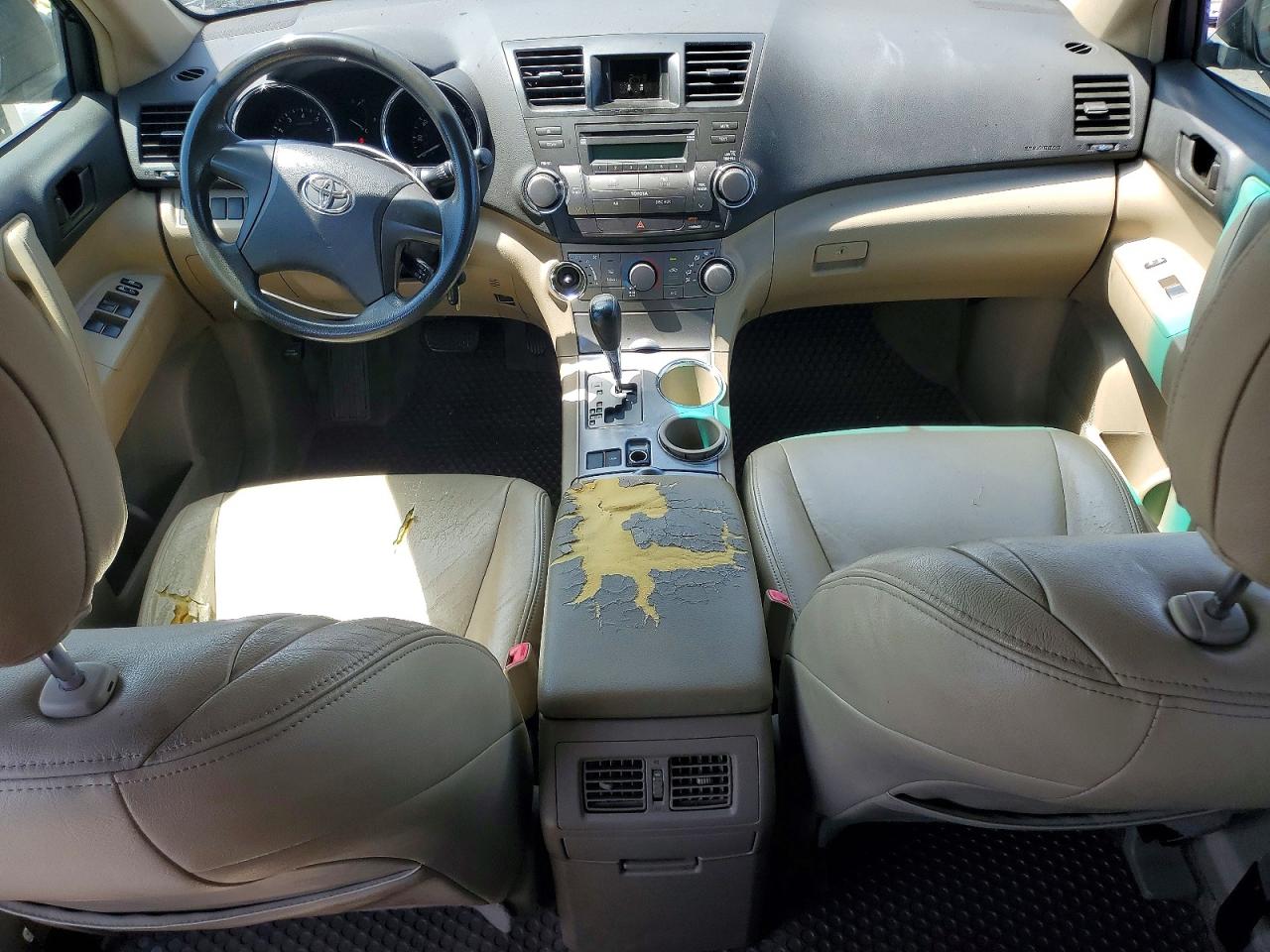 2008 Toyota Highlander Base Black vin: JTEDS41A582010187