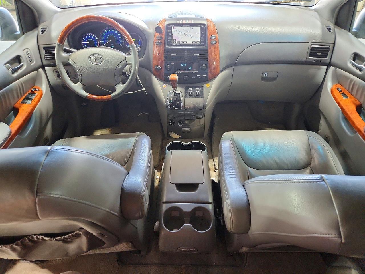 2008 Toyota Sienna Xle Limited Серебряный vin: 5TDZK22CX8S183145