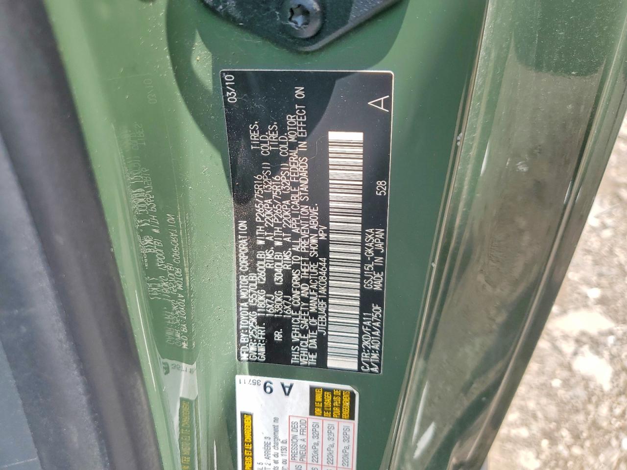 2010 Toyota Fj Cruiser Base Green vin: JTEBU4BF1AK084644