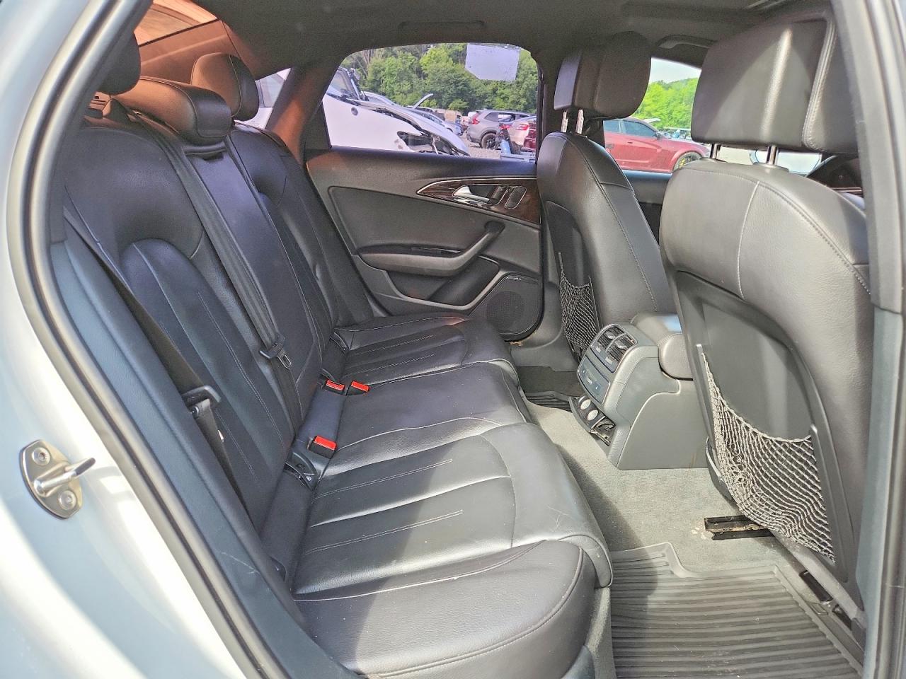 2013 Audi A6 Premium Plus Белый vin: WAUGFAFC7DN088703