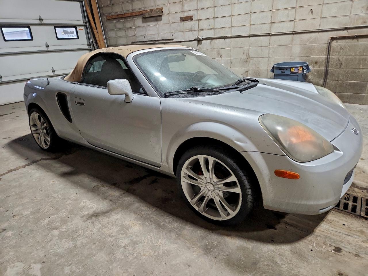 2002 Toyota Mr2 Spyder Silver vin: JTDFR320020048969