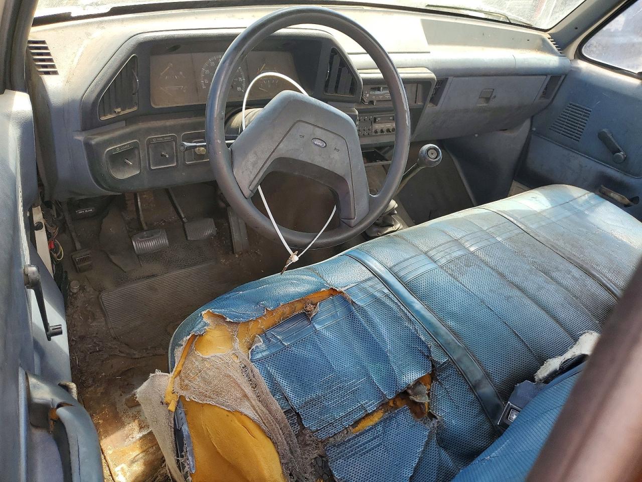 1989 Ford F150 Белый vin: 1FTDF15Y3KPA88962