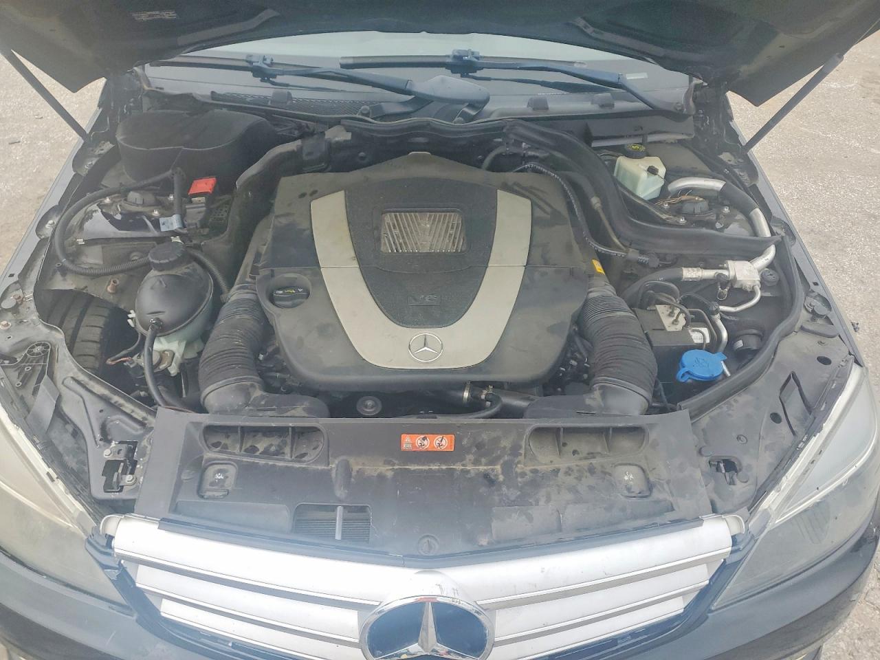 2011 Mercedes-benz C 300 4matic Черный vin: WDDGF8BB0BR157946