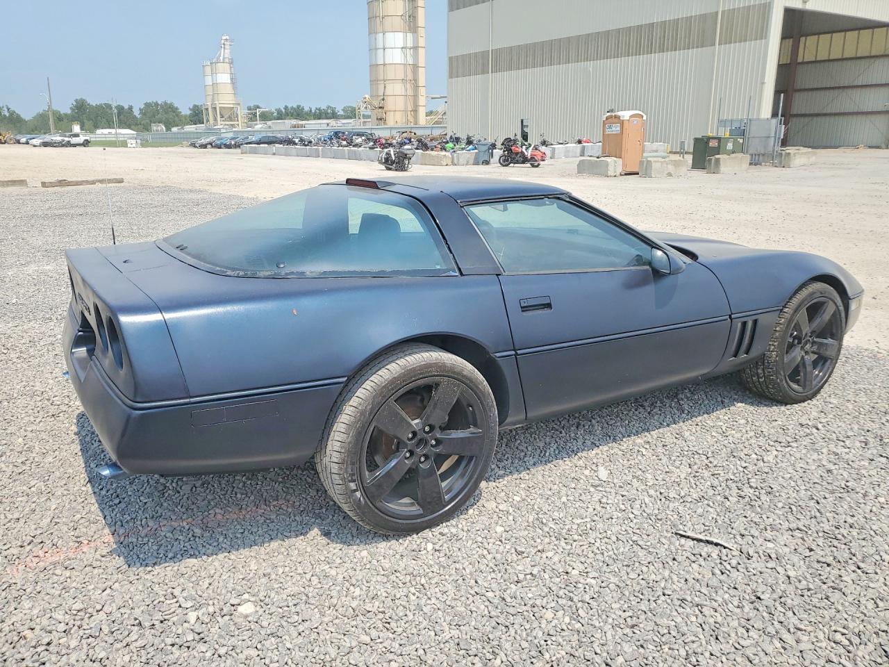 1989 Chevrolet Corvette Blue vin: 1G1YY2184K5100077