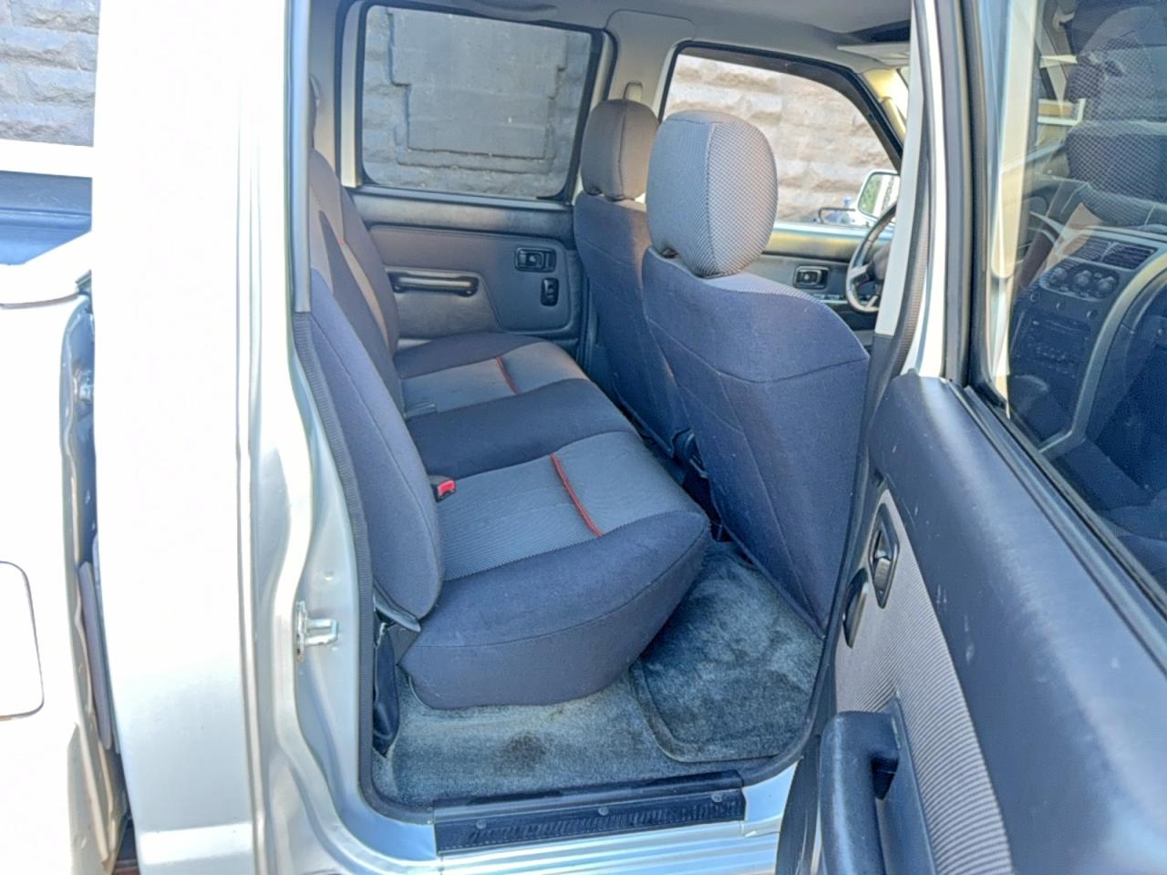 2003 Nissan Frontier Sve-v6 Silver vin: 1N6MD27Y53C441636