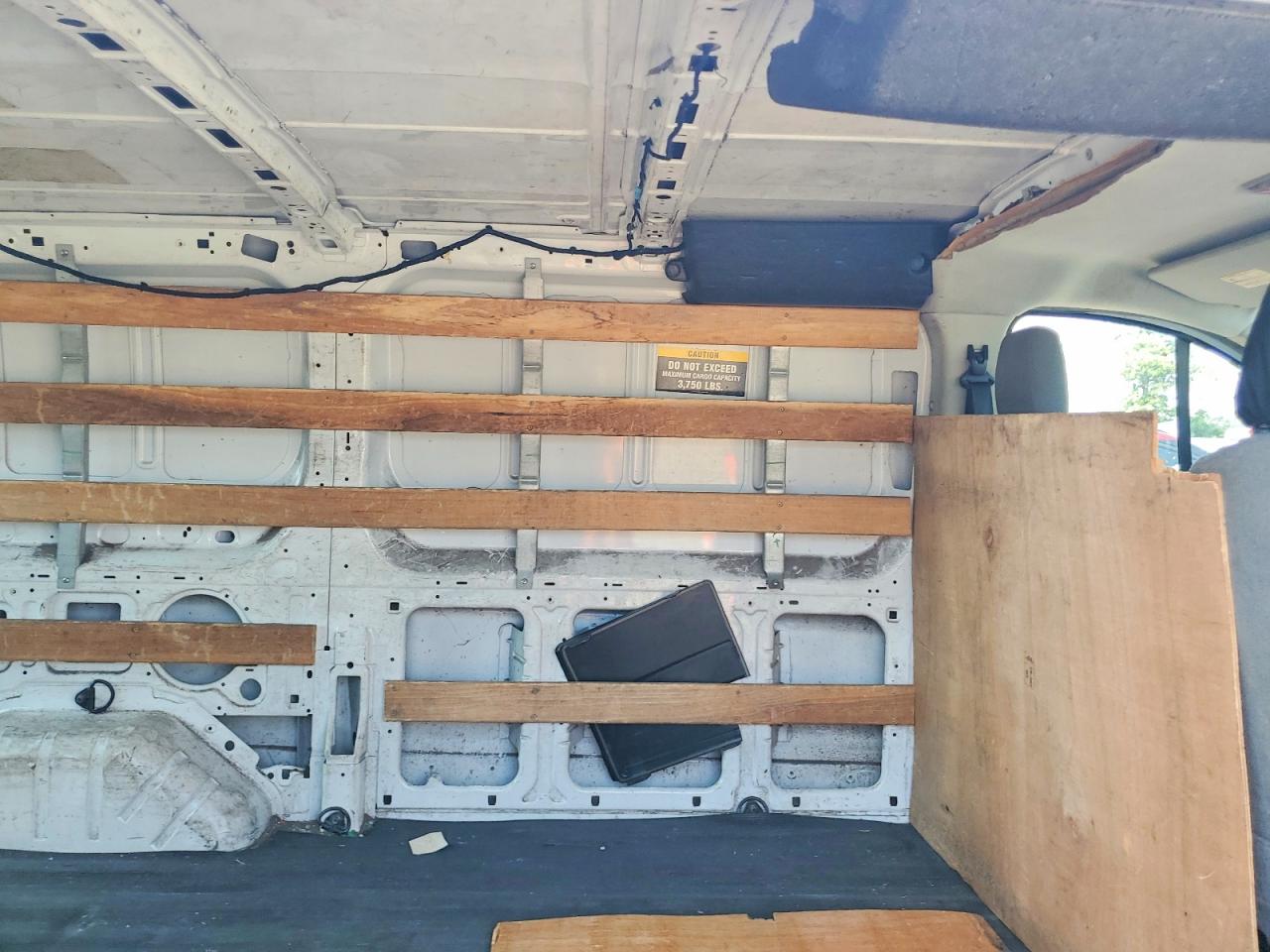 2015 Ford Transit T-250 Белый vin: 1FTNR1ZM6FKA56383