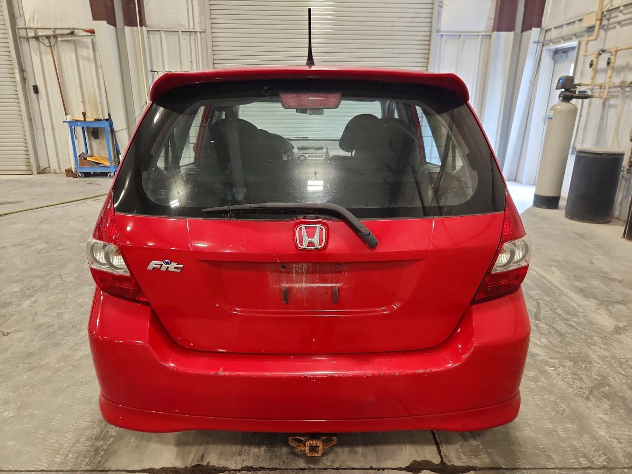 2008 Honda Fit Red vin: JHMGD38408S067014