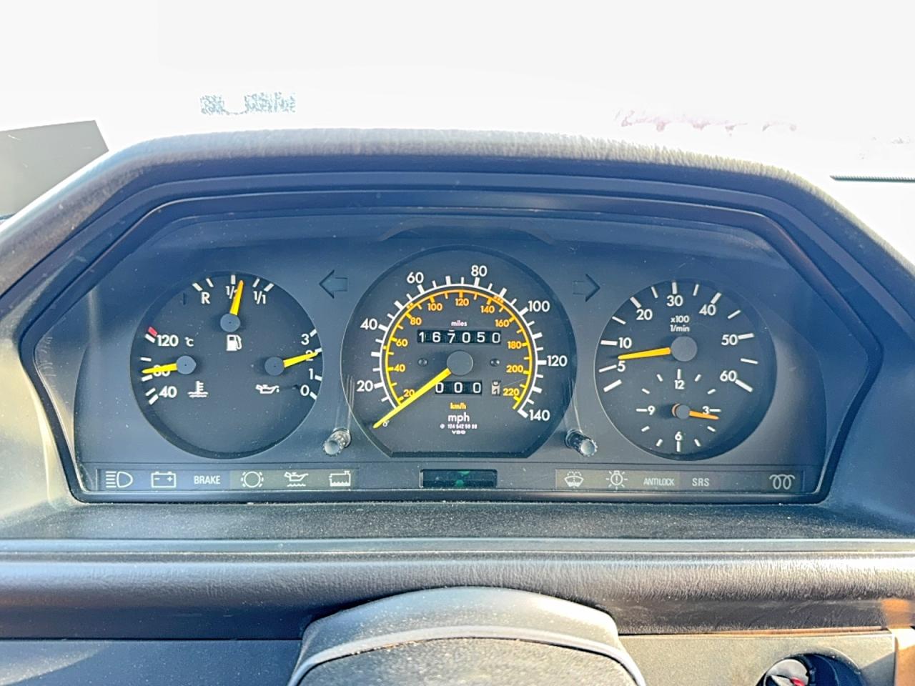 1987 Mercedes-benz 300 Tdt Red vin: WDBEB93D9HF024808