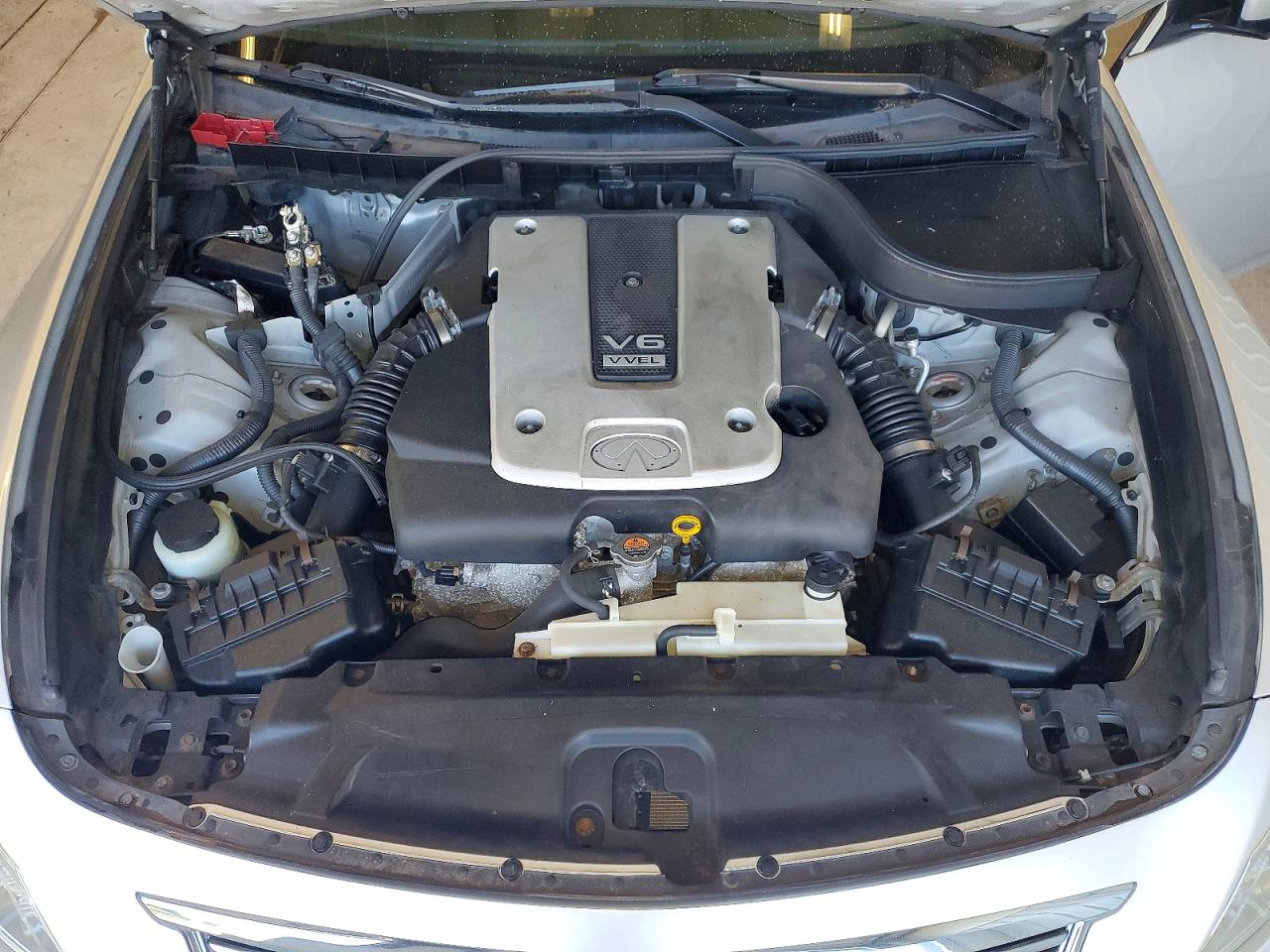 2015 Infiniti Q40 Base Silver vin: JN1CV6AR9FM523049