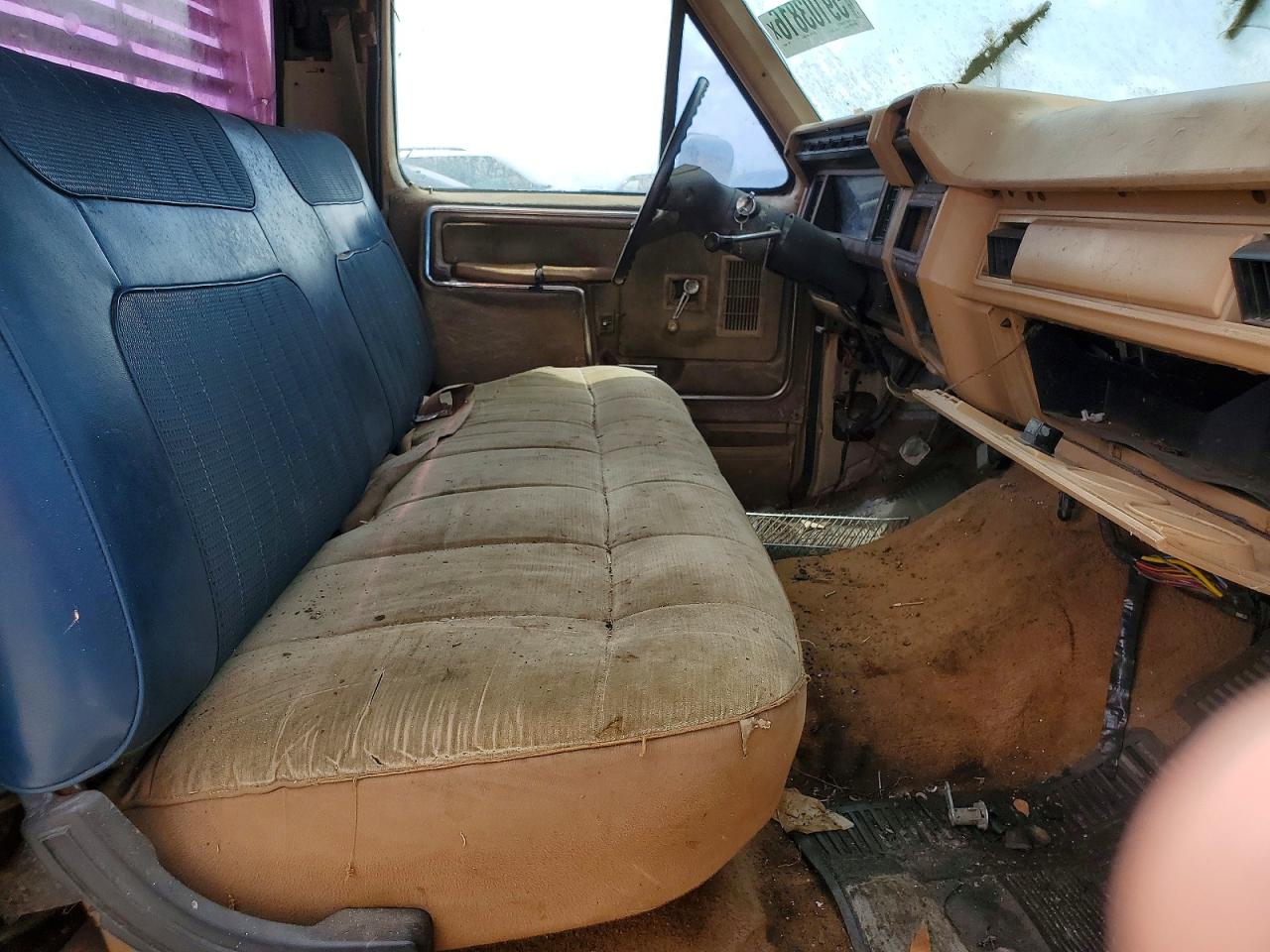 1985 Ford F150 Коричневый vin: 1FTCF15FXFPA46899