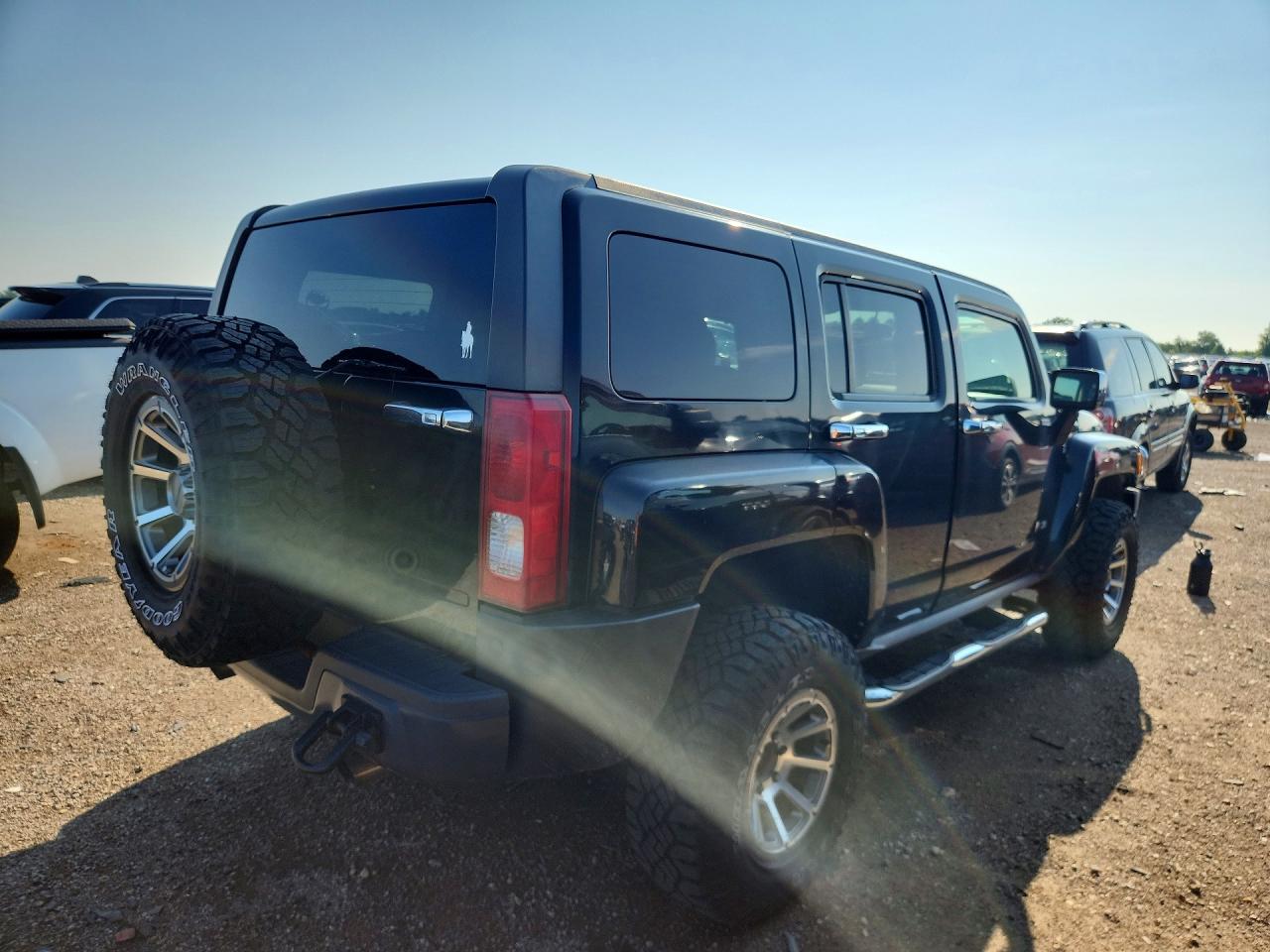 2009 Hummer H3 Черный vin: 5GTEN13E898101654