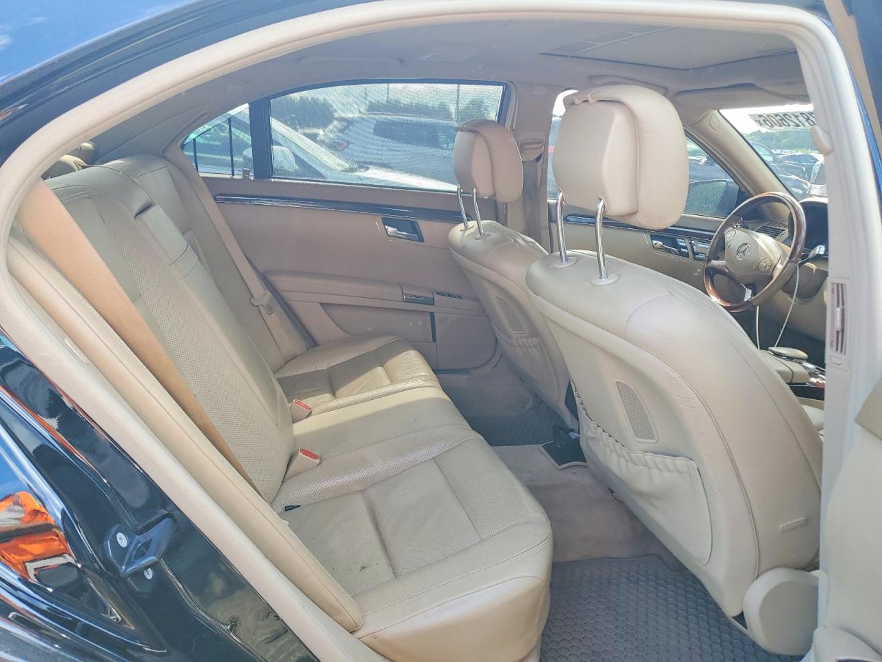 2012 Mercedes-benz S 550 4matic Black vin: WDDNG9EB4CA448665