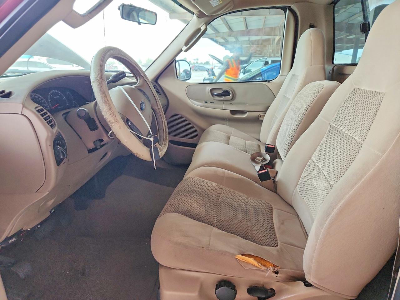 2004 Ford F-150 Heritage Classic Burgundy vin: 2FTRF07W04CA01776
