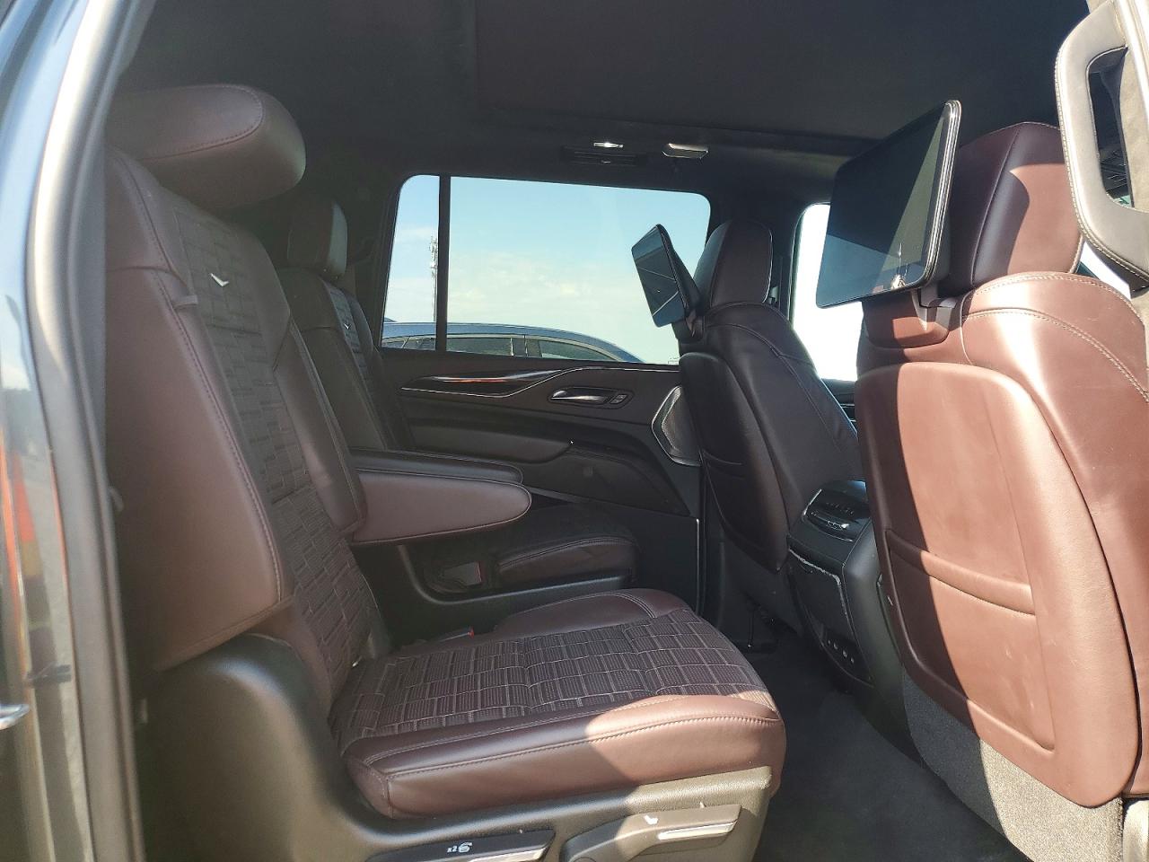 2021 Cadillac Escalade Esv Premium Luxury Platinum Blue vin: 1GYS4MKLXMR172818