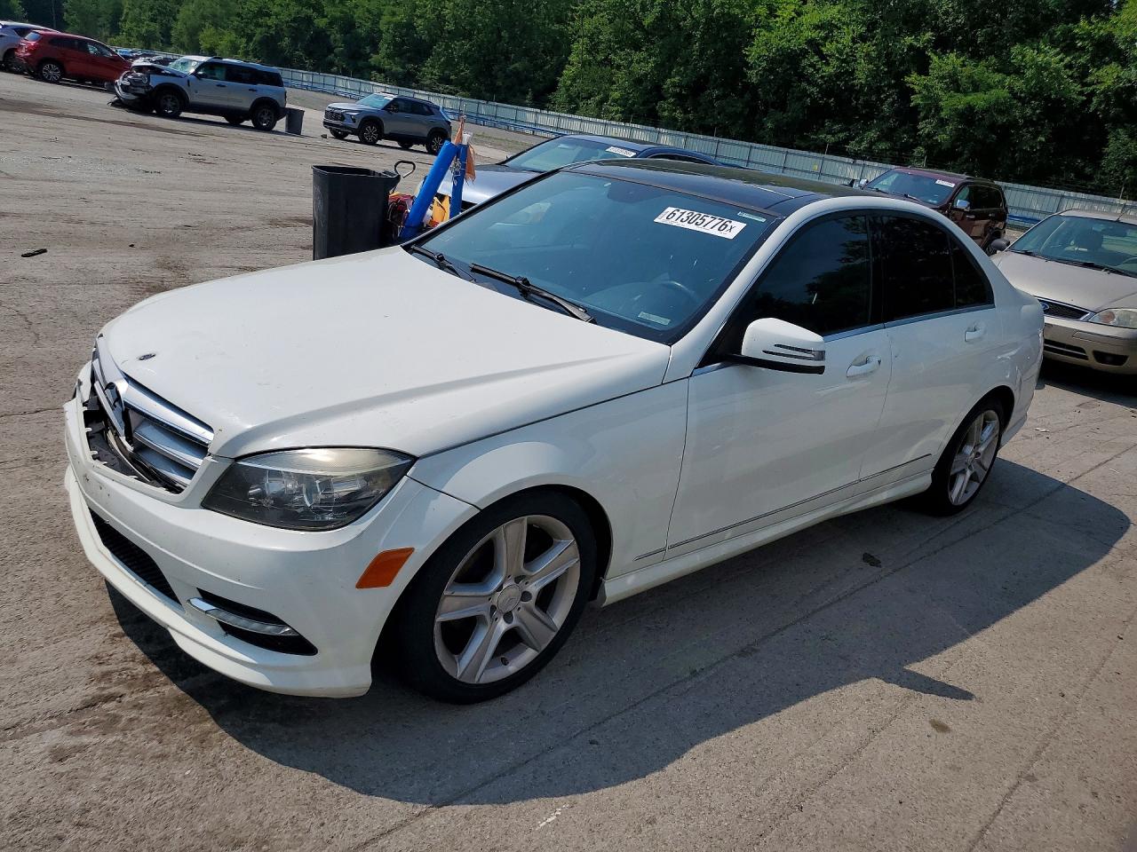 2011 Mercedes-benz C 300 4matic White vin: WDDGF8BB6BR146143