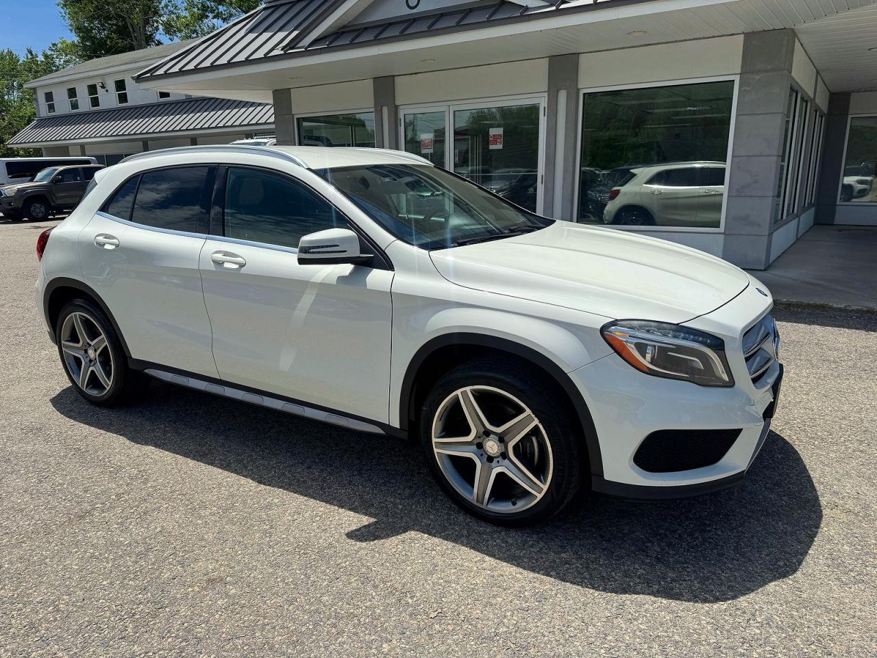 2015 Mercedes-benz Gla 250 4matic White vin: WDCTG4GB0FJ080307