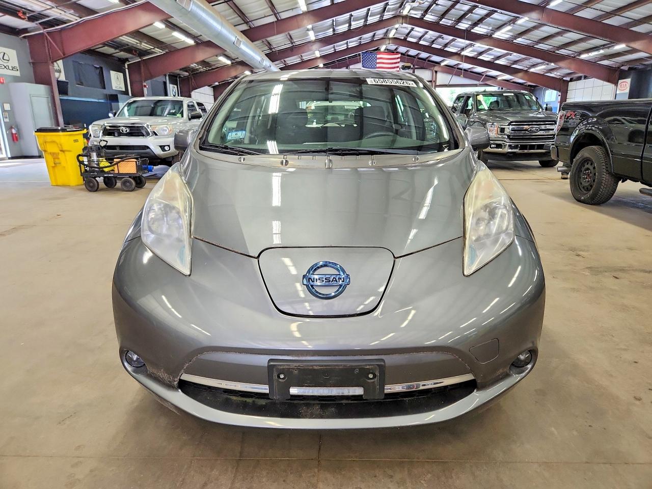 2015 Nissan Leaf S Silver vin: 1N4AZ0CP7FC319329